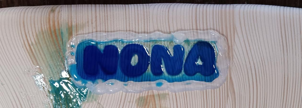 Epoxy boomstamlamp